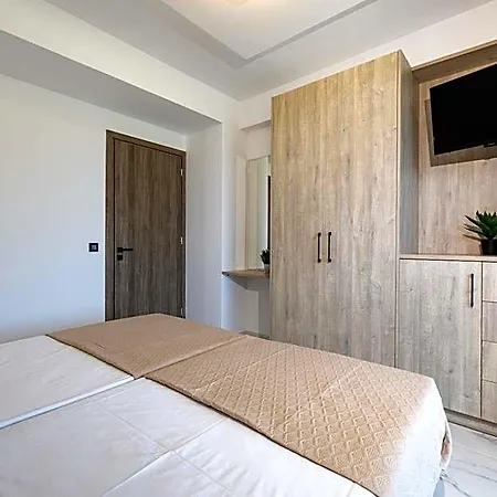 Hotel Valianos - Luxury