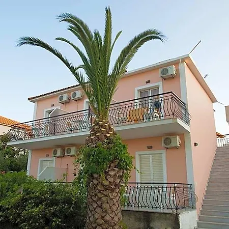 Hotel Valianos - Luxury 3*